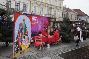 Świątecznie przez świat z Radiem Kielce - Radio Kielce Świątecznie przez świat z Radiem Kielce - Radio Kielce