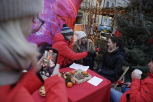 Świątecznie przez świat z Radiem Kielce - Radio Kielce Świątecznie przez świat z Radiem Kielce - Radio Kielce