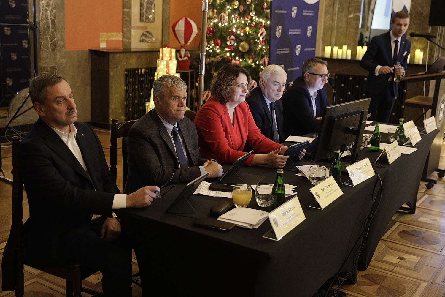 Kielce. Sesja sejmiku