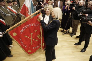 To oni działają na rzecz regionu. Wyróżniony ksiądz, przyrodnik, a także działaczka ludowa - Radio Kielce To oni działają na rzecz regionu. Wyróżniony ksiądz, przyrodnik, a także działaczka ludowa - Radio Kielce