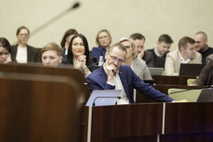 Radni nie przyjęli projektu budżetu Kielc na 2026 rok! - Radio Kielce 18.12.2025. Kielce. Sesja rady miasta / Fot. Jarosław Kubalski - Radio Kielce