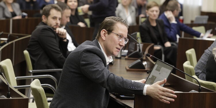 Radni nie przyjęli projektu budżetu Kielc na 2026 rok! - Radio Kielce Radni nie przyjęli projektu budżetu Kielc na 2026 rok!