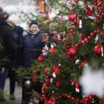 20.12.2025. Daleszyce. Jarmark bożonarodzeniowy / Fot. Jarosław Kubalski - Radio Kielce