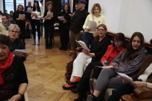 Teatr Żeromskiego wprowadził mieszkańców w świąteczny klimat - Radio Kielce