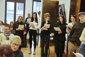 Teatr Żeromskiego wprowadził mieszkańców w świąteczny klimat - Radio Kielce