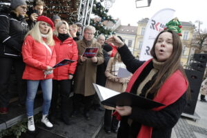 Kielce. Kolędowanie z Radiem Kielce na Rynku - Radio Kielce