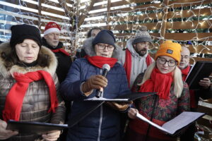 Kielce. Kolędowanie z Radiem Kielce na Rynku - Radio Kielce