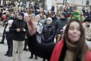 Kielce. Kolędowanie z Radiem Kielce na Rynku - Radio Kielce