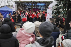 Kielce. Kolędowanie z Radiem Kielce na Rynku - Radio Kielce