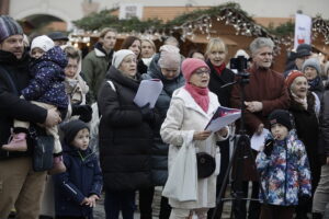Kielce. Kolędowanie z Radiem Kielce na Rynku - Radio Kielce