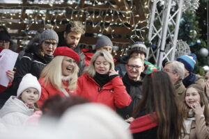 Kielce. Kolędowanie z Radiem Kielce na Rynku - Radio Kielce