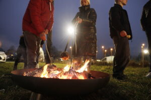 W Tokarni po raz pierwszy odbył się kiermasz bożonarodzeniowy - Radio Kielce