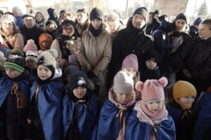 Kolędowanie w Brzezinach - Radio Kielce