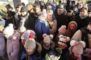 Kolędowanie w Brzezinach - Radio Kielce