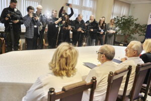 29.12.2025. Kielce. ŚCO. Podpisanie umowy na dofinansowanie budowy Centrum Badań Molekularnych / Fot. Jarosław Kubalski - Radio Kielce