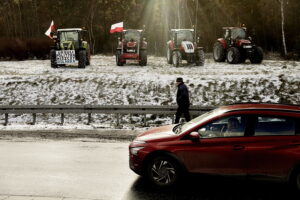 Cedzyna. Protest rolników - Radio Kielce