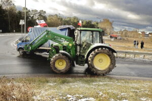 Cedzyna. Protest rolników - Radio Kielce