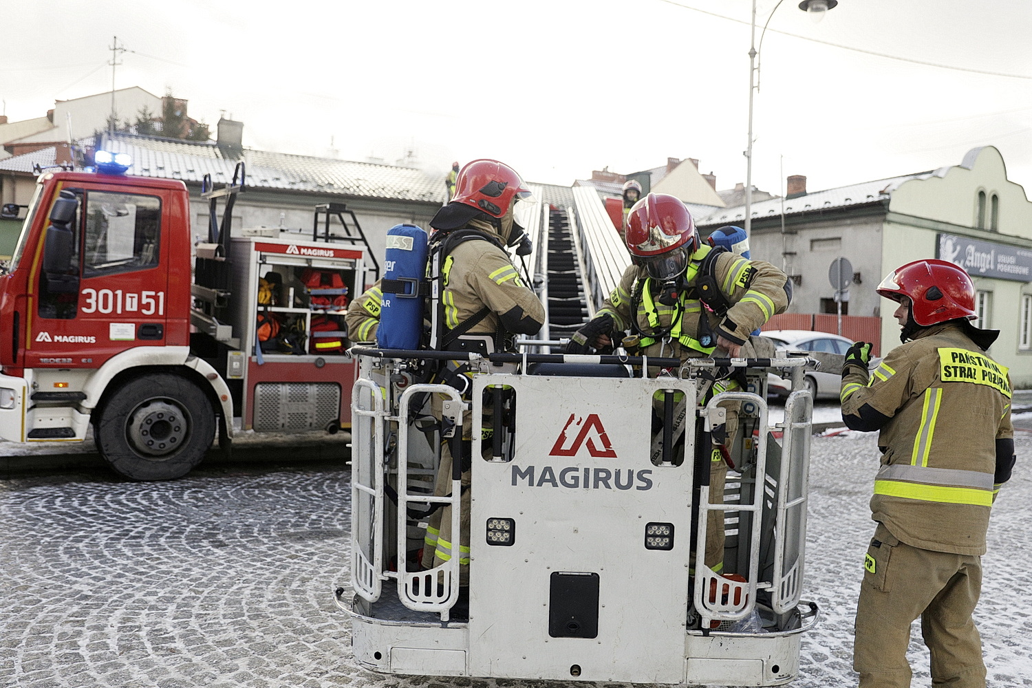 Kielce. Pożar poddasza w dawnym dworku Jarońskich przy ulicy Bodzentyńskiej