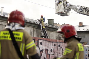 Pożar budynku przy ulicy Bodzentyńskiej w Kielcach