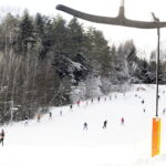 Kieleckie stoki przyciągnęły narciarzy - Radio Kielce Kieleckie stoki przyciągnęły narciarzy - Radio Kielce