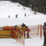 Kieleckie stoki przyciągnęły narciarzy - Radio Kielce Kieleckie stoki przyciągnęły narciarzy - Radio Kielce