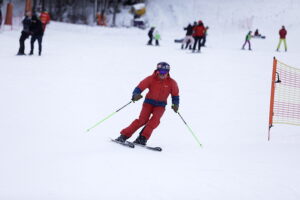 Kielce. Narciarze na stoku Telegraf - Radio Kielce