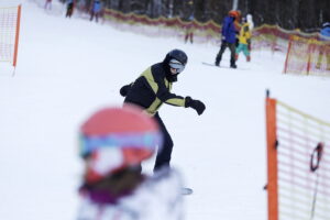 Kielce. Narciarze na stoku Telegraf - Radio Kielce