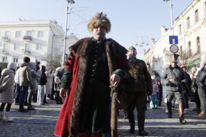 Radosne świadectwo wiary na ulicach stolicy regionu - Radio Kielce Radosne świadectwo wiary na ulicach stolicy regionu - Radio Kielce