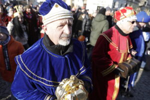 Radosne świadectwo wiary na ulicach stolicy regionu - Radio Kielce Radosne świadectwo wiary na ulicach stolicy regionu - Radio Kielce