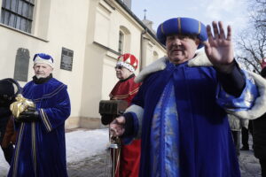 Radosne świadectwo wiary na ulicach stolicy regionu - Radio Kielce Radosne świadectwo wiary na ulicach stolicy regionu - Radio Kielce