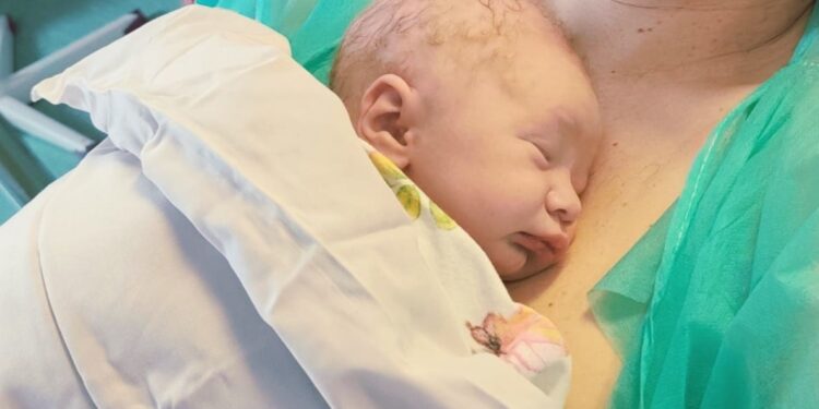 Starachowice. Kangurowanie po porodzie / Fot. szpital Starachowice