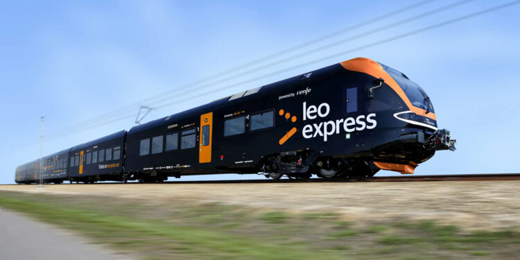 Więcej pociągów od 14 grudnia. Czesi na świętokrzyskich torach [ROZKŁAD JAZDY]