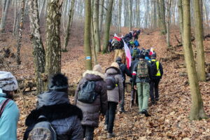 Upamiętnili bohaterów związanych z Białogonem