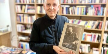 Krzysztof Zwierzchowski – autor książki „Generał Michał Milewski 1875-1935” / Fot. Dorota Klusek - Radio Kielce