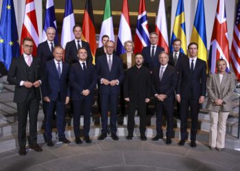 Szczyt w Berlinie. UE i USA wspólnie o bezpieczeństwie Ukrainy - Radio Kielce Szczyt w Berlinie. USA na czele mechanizmu monitorowania zawieszenia broni w Ukrainie