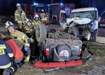 06.12.2025. Sarnia Zwola. Wypadek / Fot. Ratownictwo Powiatu Ostrowieckiego