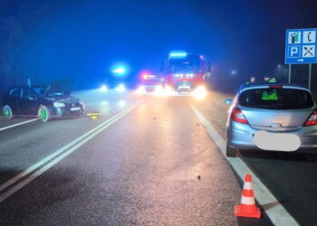 Kierująca nie ustąpiła pierwszeństwa. Są poszkodowani - Radio Kielce Kierująca nie ustąpiła pierwszeństwa. Są poszkodowani