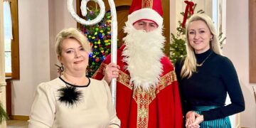 Pierwszy taki świąteczny kiermasz przy skansenie w Tokarni