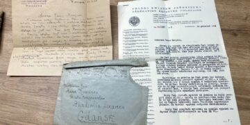 Elementy z kolekcji przekazanej przez Macieja Juniszewskiego. / Fot. Dorota Klusek - Radio Kielce