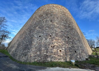 Potężny mur zostanie odnowiony