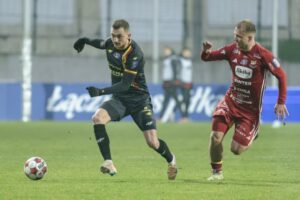 Korona Kielce nie zagra w ćwierćfinale Pucharu Polski - Radio Kielce 04.12.2025. Chojnice. Meczu 1/8 finału piłkarskiego Pucharu Polski Chojniczanka Chojnice - Korona Kielce / Fot. PAP/Marcin Gadomski