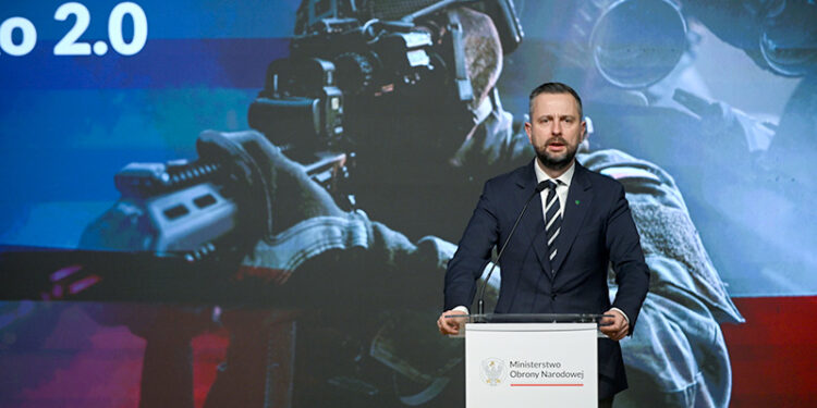 Trwają prace nad nowym wzorem munduru polowego - Radio Kielce Trwają prace nad nowym wzorem munduru polowego