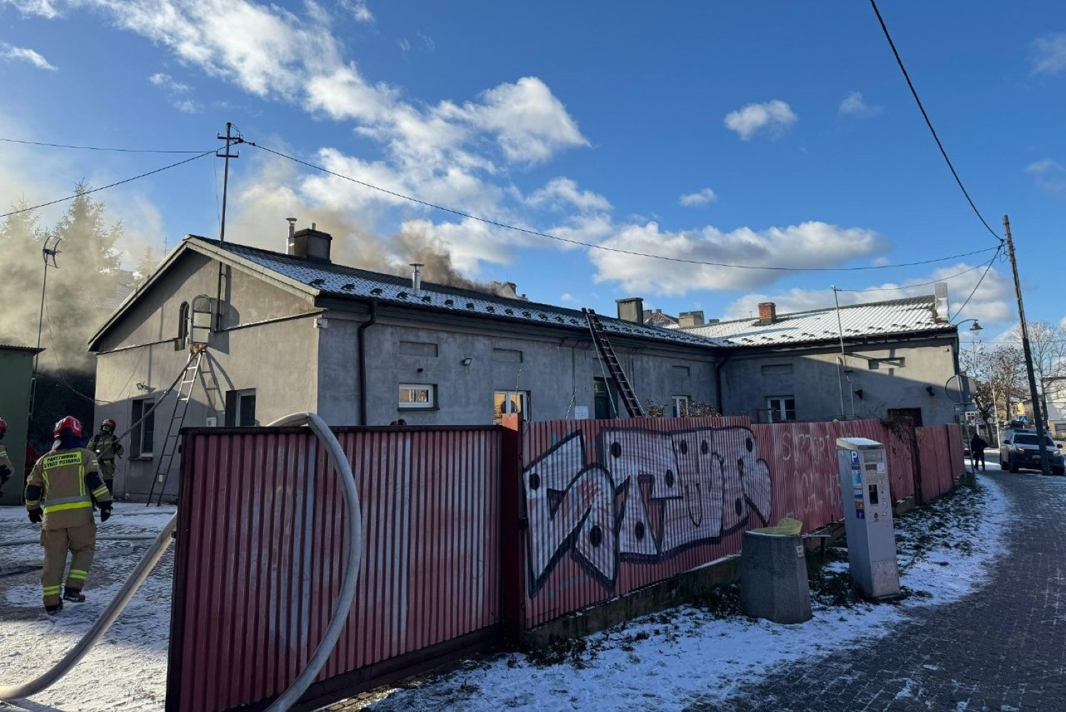 Pożar budynku przy ulicy Bodzentyńskiej w Kielcach
