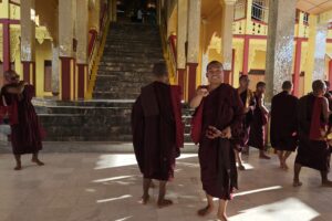 Muzyczne podróże przez świat. Birma / Fot. Majka Szura