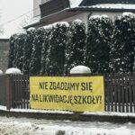 Władze Skalbmierza chcą zlikwidować szkołę w Topoli - Radio Kielce INTERWENCJA. Rodzice przeciwni likwidacji szkoły