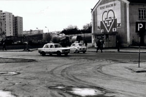 Kielce. Rondo Gustawa Herlinga-Grudzińskiego. Lata 1980-1981 / źródło: fotopolska.eu; fot. Antoni Myśliwiec