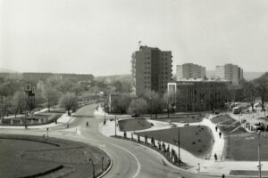 Kielce. Rondo Jerzego Giedroycia. Lata 1968-1970 / źródło: facebook.com/kieleckieinwestycje