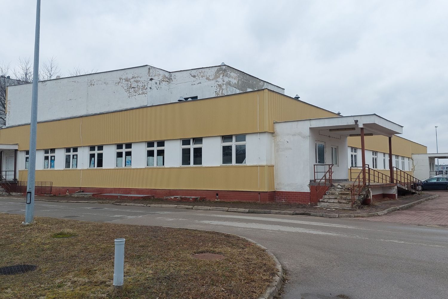 Starachowice. Budynek dawnej pralni adaptowany na ZOL / Fot. Szpital Starachowice