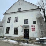 Budynki ratusza do remontu - Radio Kielce 09.02.2026. Sandomierz. Plac Poniatowskiego. Budynek Urzędu Miasta / Fot. Grażyna Szlęzak-Wójcik - Radio Kielce