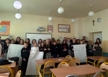 15.01.2026. Krajno. Zespołu Szkolno- Przedszkolnego w Krajnie. Warsztaty prowadzone przez Centrum Edukacji Medialnej działające przy Radiu Kielce p.n. „Różne oblicza hejtu. Jak z nim walczyć i budować kulturę szacunku?” / Fot. Emilia Nowak - Radio Kielce